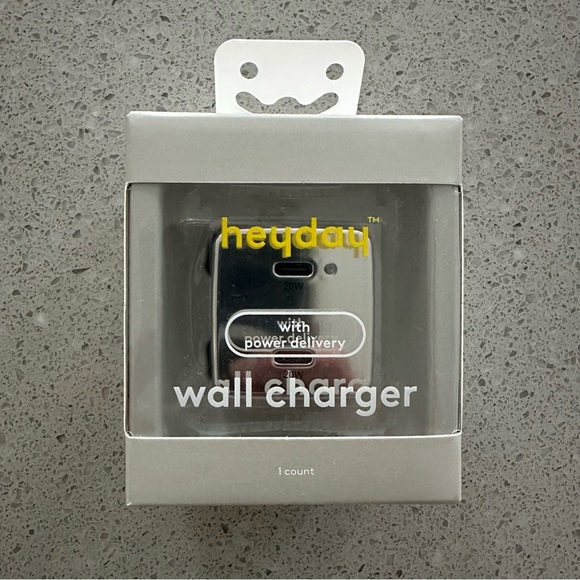 heyday Other - Heyday Chrome Wall Charger